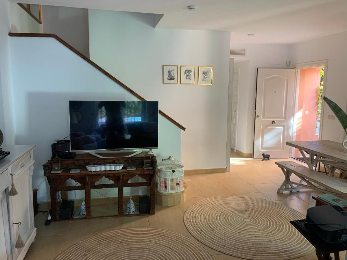 Casa 4 Habitaciones Con Jardin Y Piscina 10 Pax ซาฮารา เด ลอส อาตูเนส ภายนอก รูปภาพ
