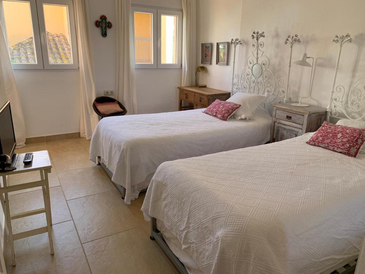 Casa 4 Habitaciones Con Jardin Y Piscina 10 Pax ซาฮารา เด ลอส อาตูเนส ภายนอก รูปภาพ